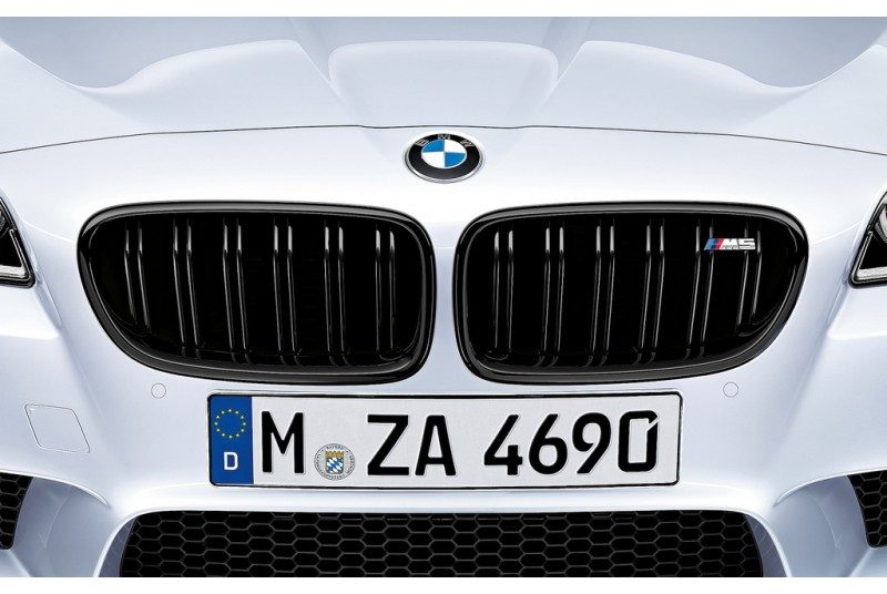 BMW F10 Black Kidney Grilles 1 BMW F10 Black Kidney Grilles