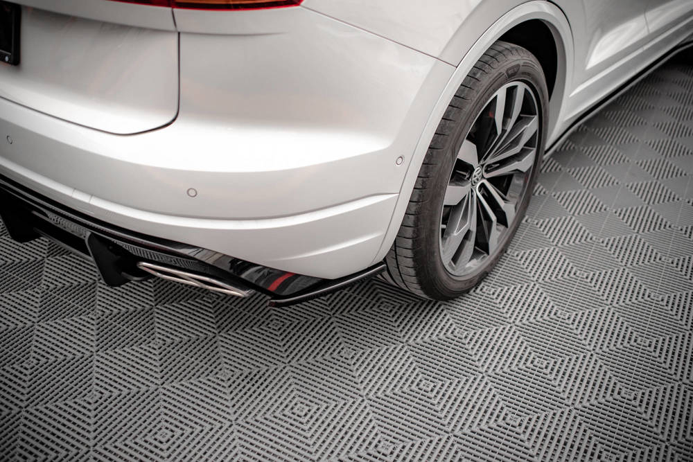 Maxton Design VW Touareg R-Line Rear Spats - Gloss (Mk3 2018-2023) 2 eng pm rear side splitters volkswagen touareg r line mk3 15488 5