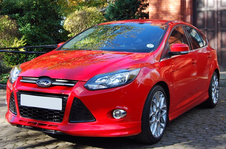 Ford Focus Mk3 Bodykit - Zetec Style (2011-2014) 2 focusmk3zetecsfrontvalanceb 3