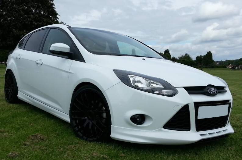 Ford Focus Mk3 Bodykit - Zetec Style (2011-2014) 4 focusmk3zetecsfrontvalancee 2