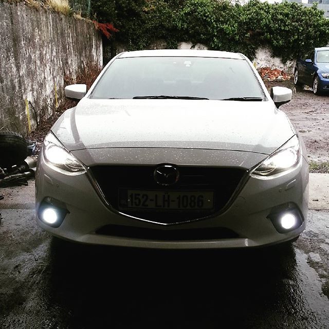 HID/Xenon Kits - Bulb Adapters/Clips 9 mazda 3 15.10.28 2 1