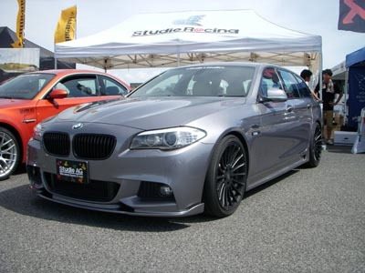 BMW 5 Series F10 Splitter - Ham Style (Msport 2012-2018) 1 BMW 5 Series F10 Splitter - Ham Style (Msport 2012-2018)