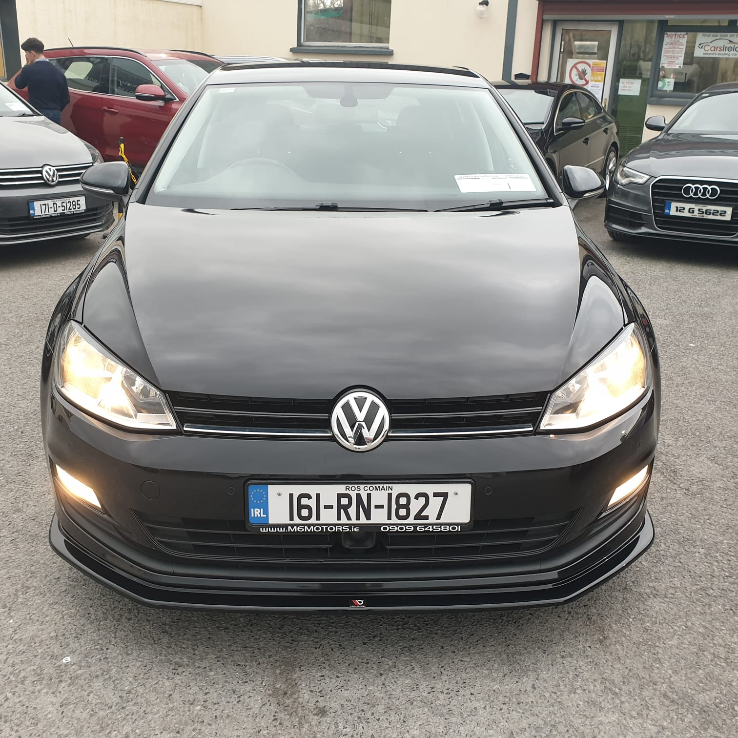 Maxton Design VW Golf 7.5 SE Front Splitter - Gloss (Facelift Mk7 2016-2020) 3 se facelift mx kit 2