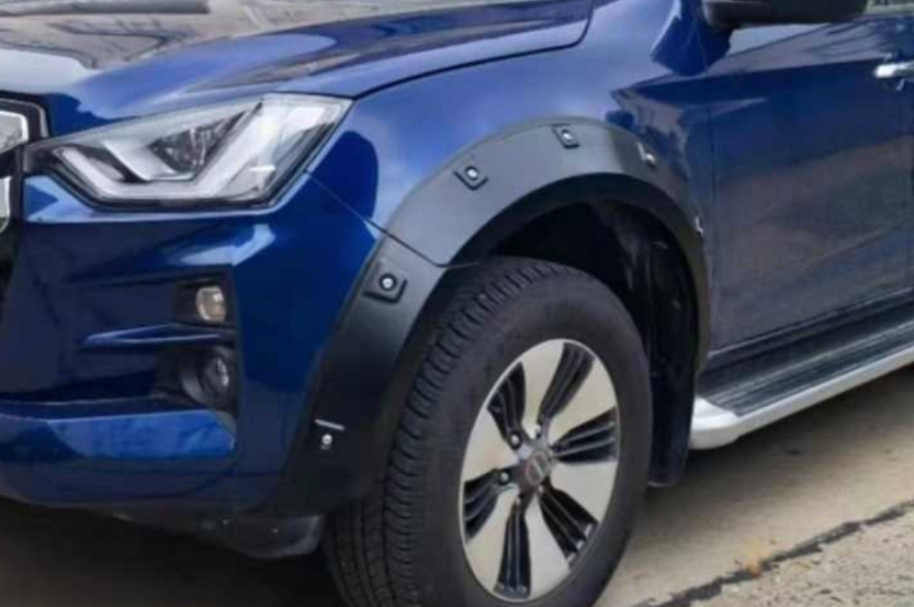 Isuzu D-Max 20+ Wide Arch Kit - Matt 1 Isuzu D-Max 20+ Wide Arch Kit - Matt