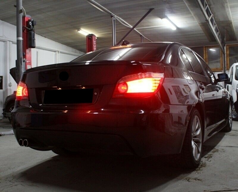 BMW 5 Series E60 Msport Rear Bumper (2003-2011) 2 BMW 5 Series E60 Msport Rear Bumper (2003-2011) - Image 2