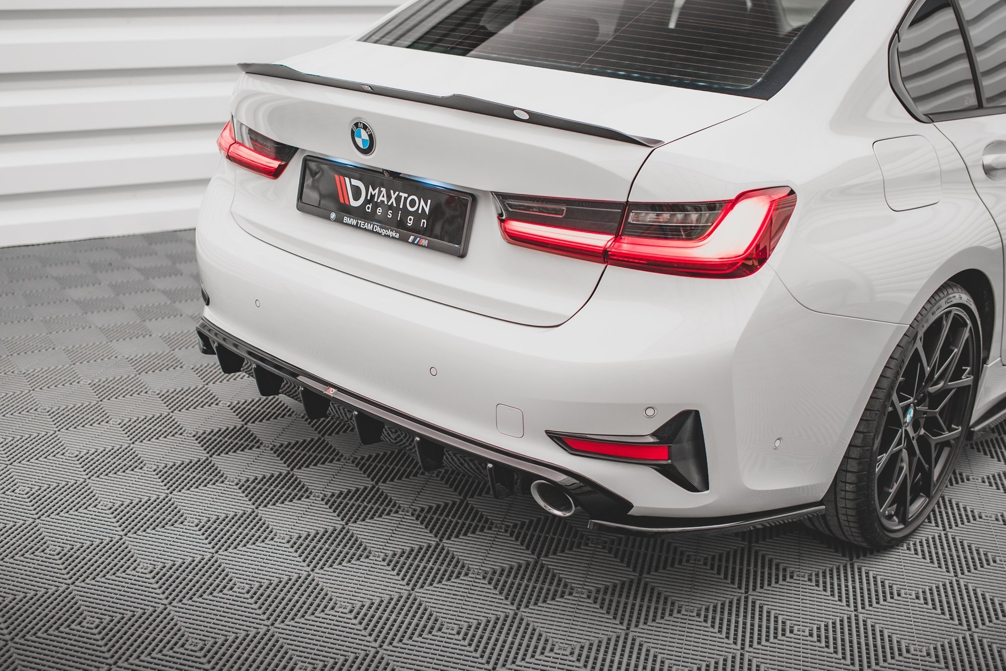 Maxton Design BMW 3 Series G20 Rear Diffuser - Gloss (2018-2022) 3 eng pl rear valance bmw 3 g20 g21 13391 3