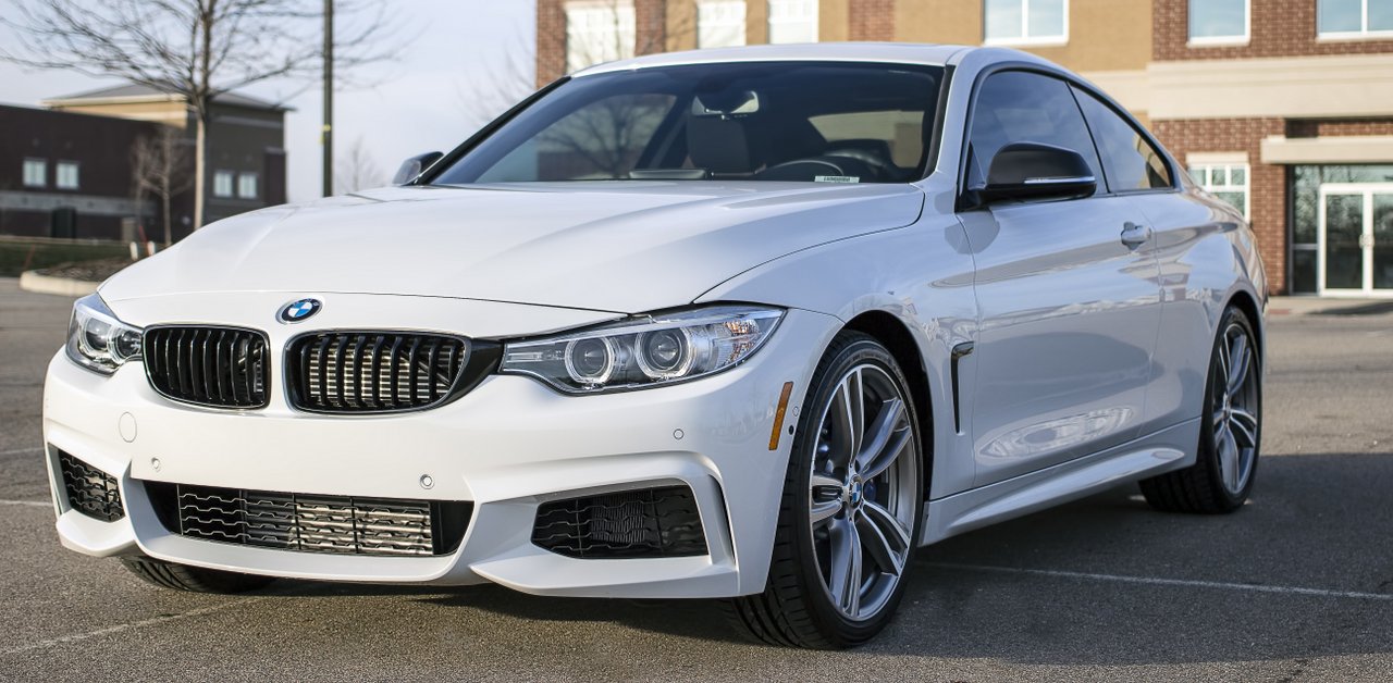 BMW 4-Series Black Kidney Grilles - F32 / F33 / F36 (2012-2020) 2 gloss black kidney grilles 2