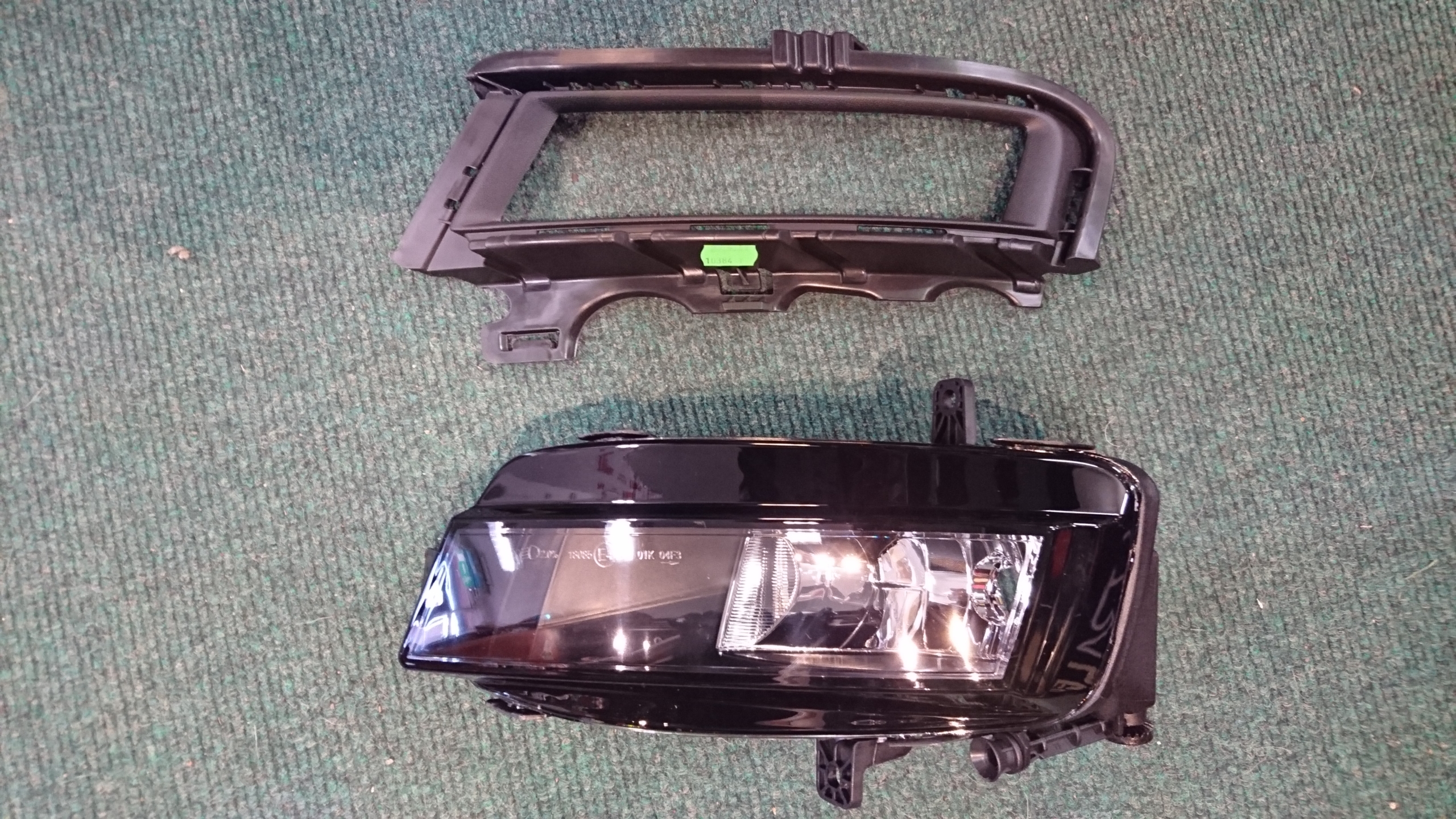 VW Golf 7 Fog Lights 2 golf 7 fogs and grilles 3 scaled