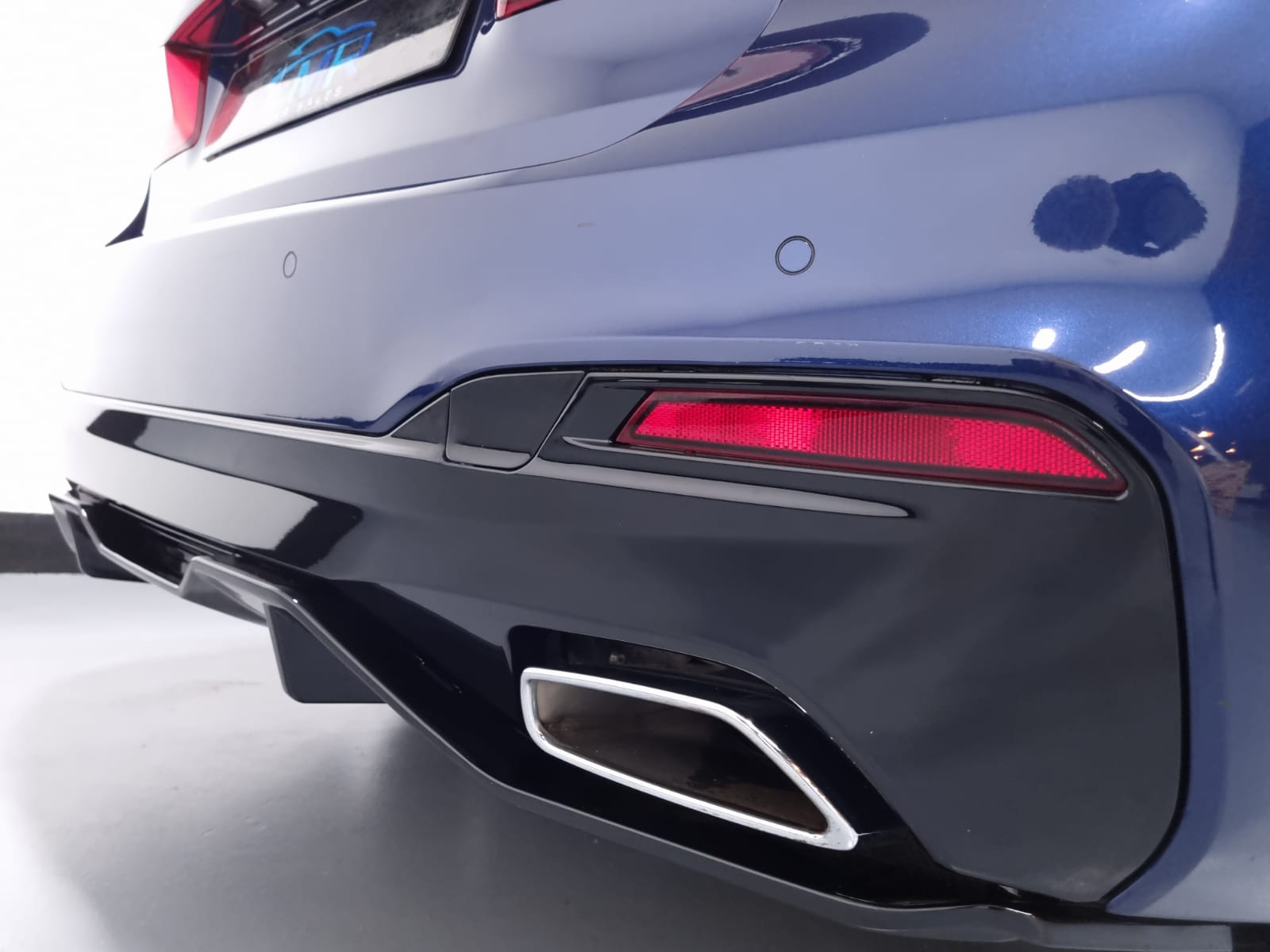 BMW 5 Series G30 Msport Diffuser - Msport Style Gloss Black (2018-2024) 2 img 20210920 wa0035