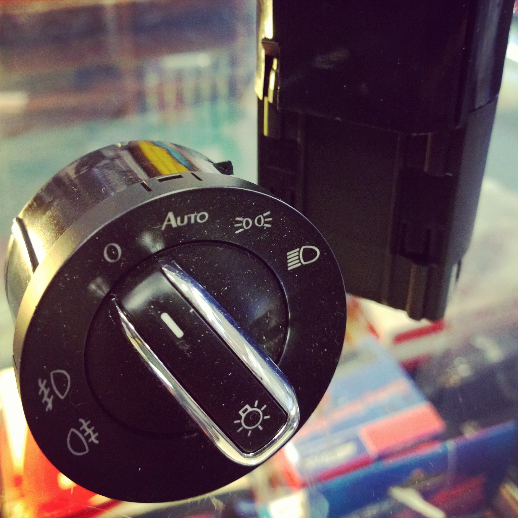 VW OEM Style Fog Switch 1 VW OEM Style Fog Switch