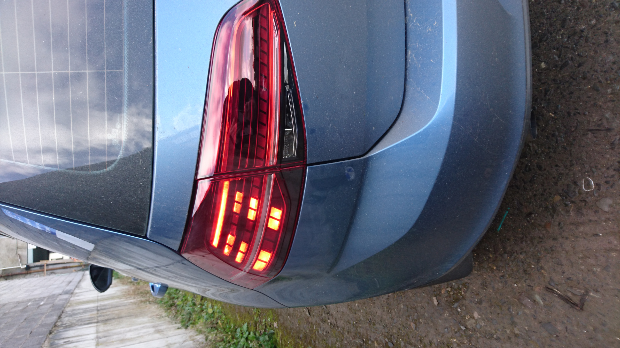 VW Golf 7 LED Taillights - GTi Facelift Style with Dynamic Indicator (2013-2020) 4 led dynamic facelift tail lights scaled