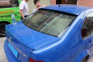 VW Bora Roof Spoiler - Flick Style