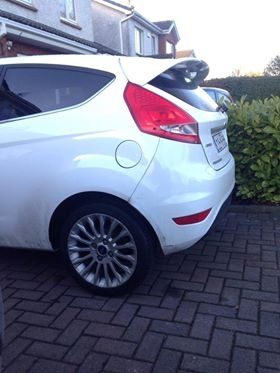 Ford Fiesta 08- ST Style Spoiler 2 st roof