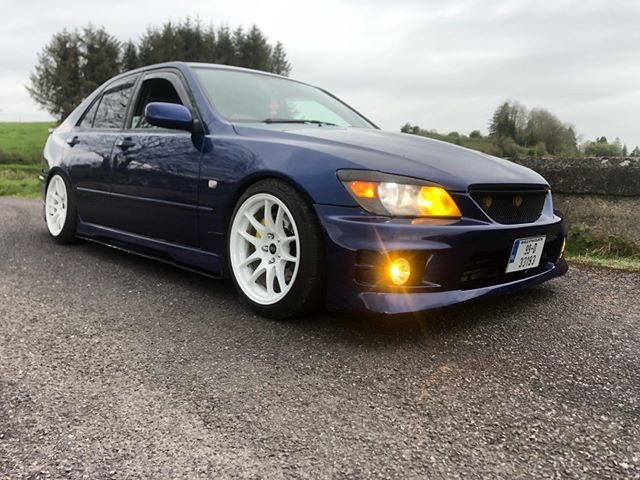 Toyota Altezza /Lexus IS200 Bumper - v2 Neo Style 5 v2 bumper pat4