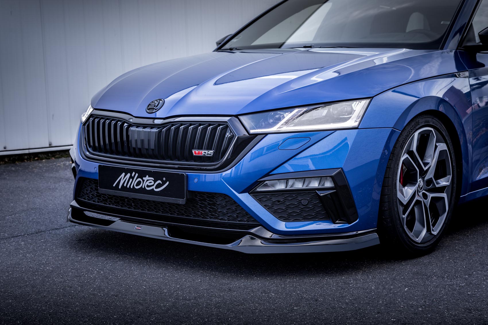 MILOTEC - Skoda Octavia RS Front Lip - Gloss (Mk4 2020+) 1 Octavia RS Front Lip