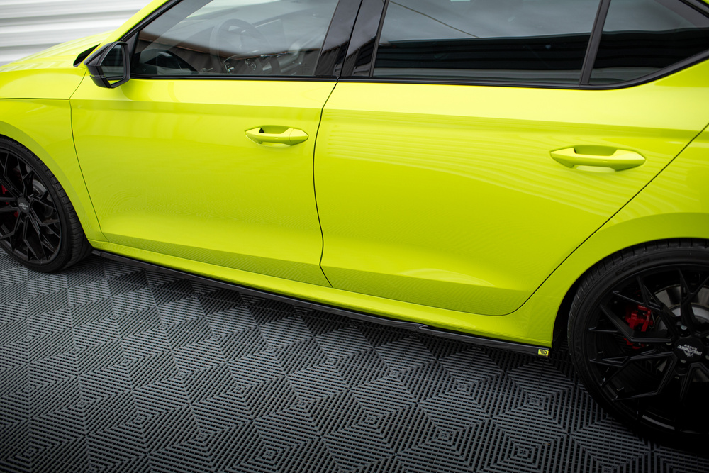 Maxton Design Skoda Octavia VRS Side Skirt Extensions V1 - Gloss (Mk4 2020-2024) 5 Maxton Design Skoda Octavia VRS Side Skirt Extensions V1 - Gloss (Mk4 2020-2024) - Image 5