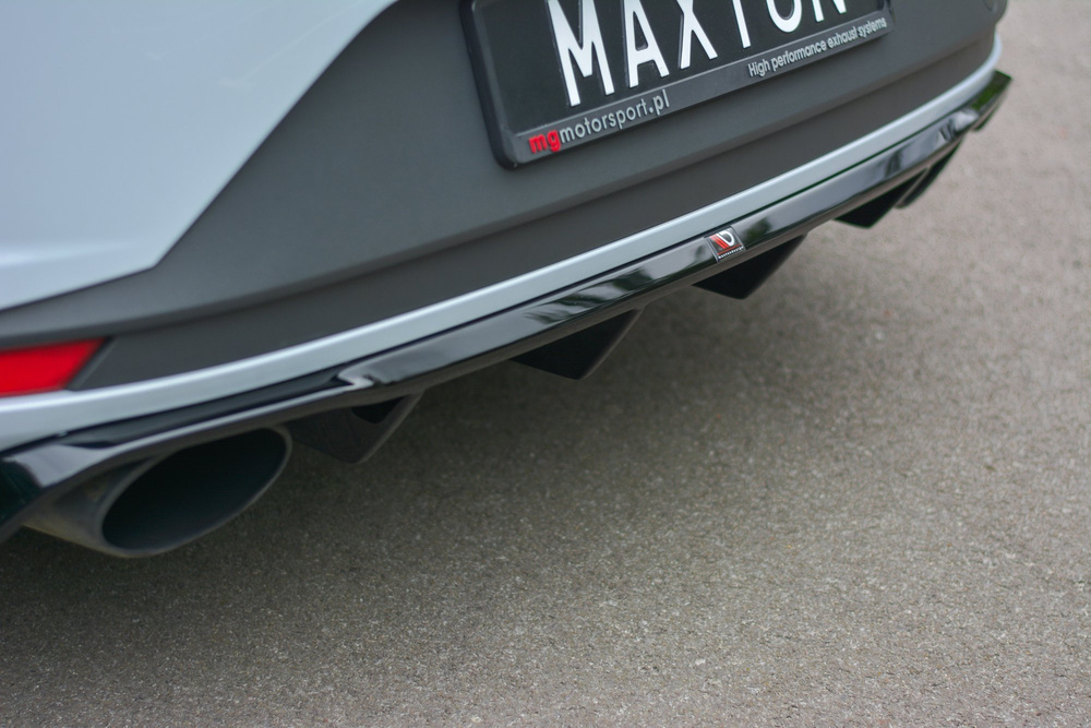 Maxton Design Seat Leon III Cupra Rear Valance - Gloss (Mk3 2012-2016) 8 Maxton Design Seat Leon III Cupra Rear Valance - Gloss (Mk3 2012-2016) - Image 8