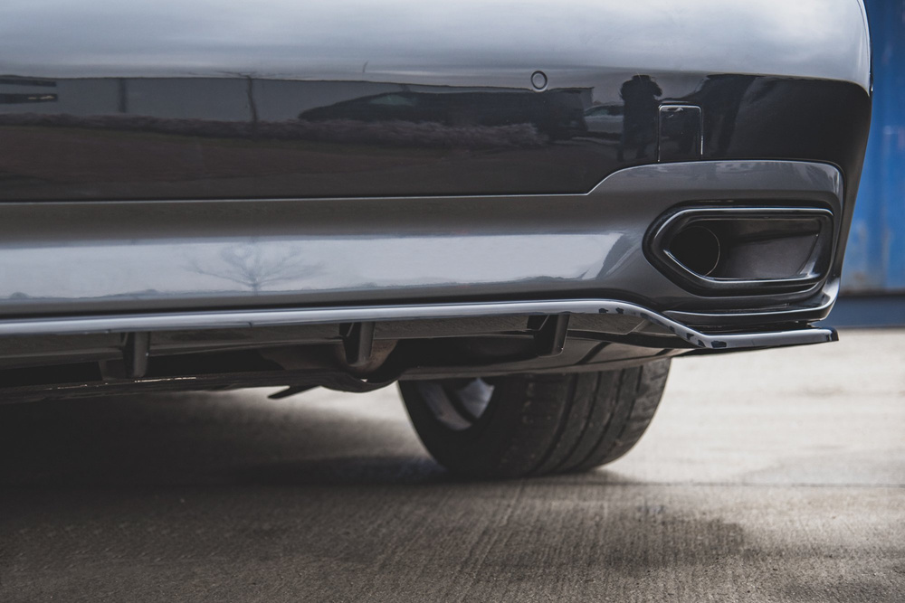 Maxton Design BMW 7 Series MSport Rear Splitter - Gloss (2015-2018) 3 Maxton Design BMW 7 Series MSport Rear Splitter - Gloss (2015-2018) - Image 3