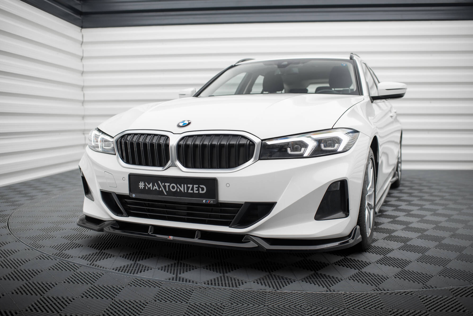 Maxton Design BMW G20 SE LCI 22+ Front v1 Splitter - Gloss (2022+) 4 BM 3 21F FD1G c