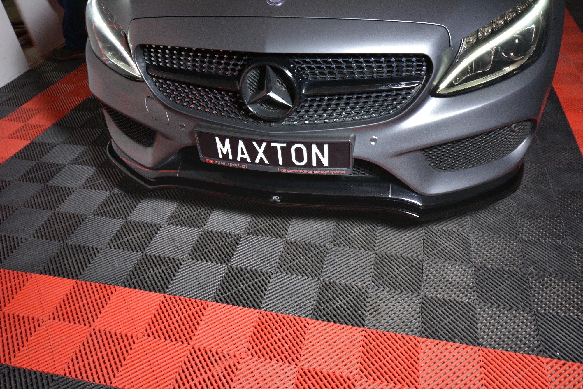 Maxton Design Merc w205 Coupe AMG Line v1 Front Lip - Gloss (2014-2018) 5 ME C 205 AMGLINE C FD1G d