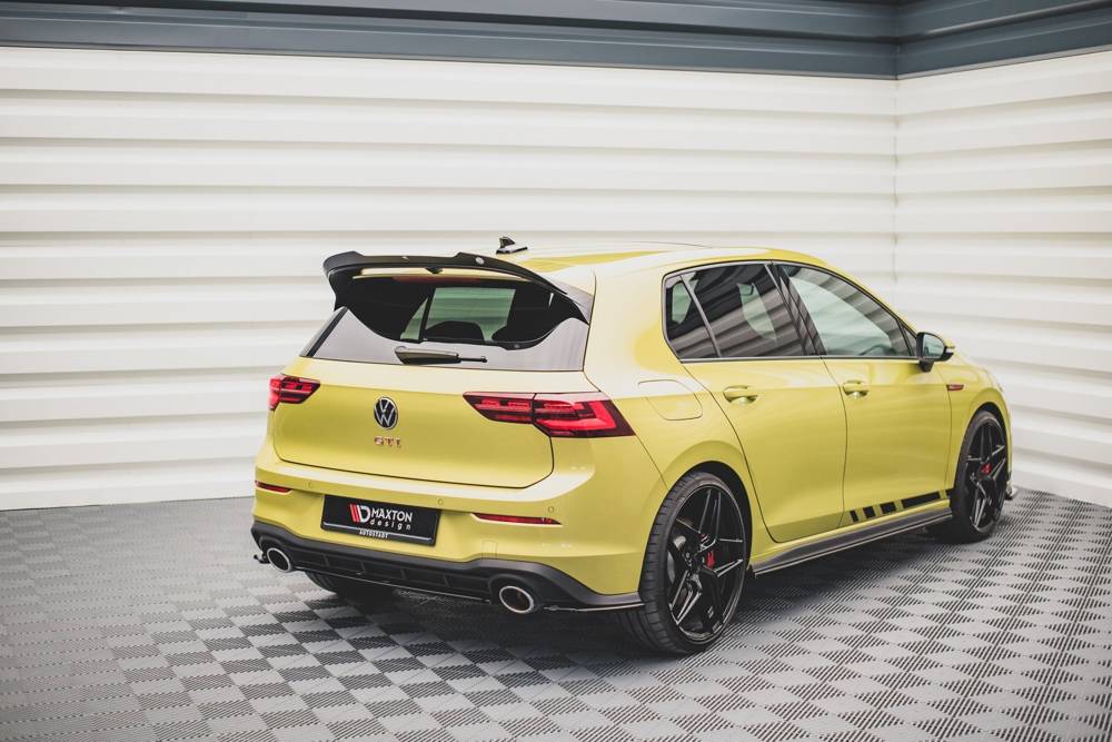 Maxton Design VW Golf 8 Gti Clubsport Rear Central Gloss Lip (2020-2024) 3 VW GO 8 GTI CS RD1G b