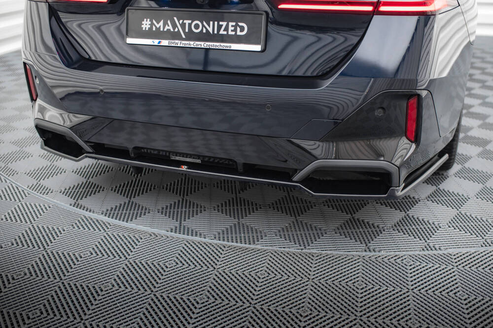 Maxton BMW 5 Series G60 Msport Gloss Rear Lip with Bars (2024+) 1 Maxton BMW 5 Series G60 Msport Gloss Rear Lip with Bars