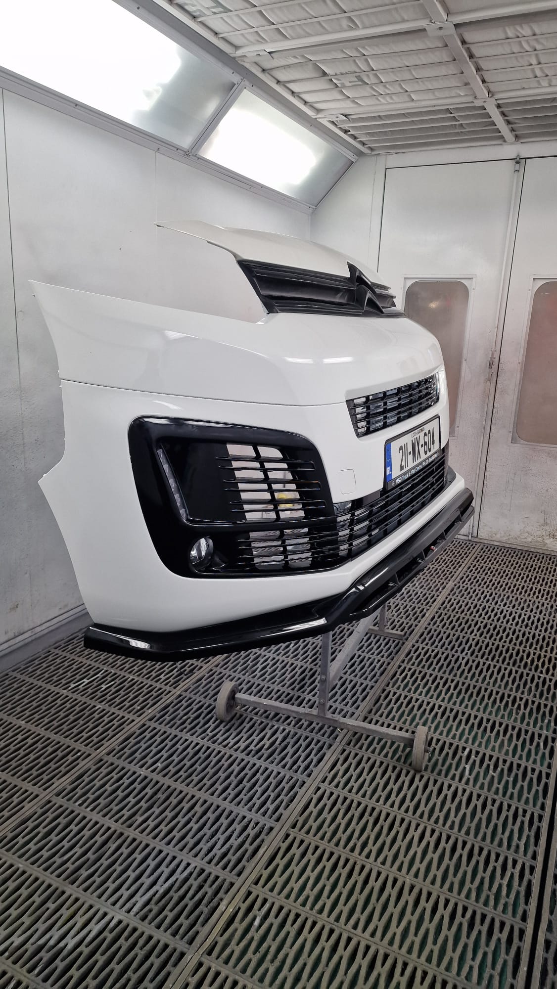 Citroen Dispatch 17+ Space Tourer Conversion Bumper 5 MCG Trade Van 2024 Citroen Dispatch (12)