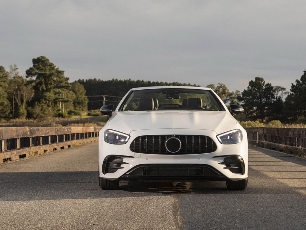 Mercedes E-Class W213 Facelift GTR Style Grill - Gloss Black (2020+) 2 b2b central grille suitable for mercedes e class 6000483 6079084