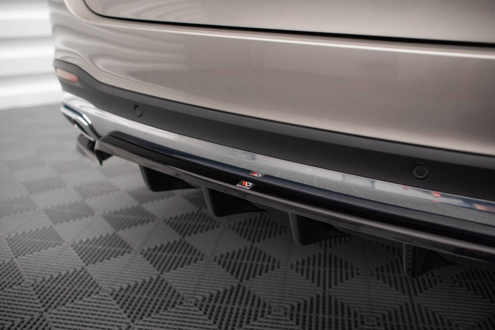 Maxton Design Mercedes GLE SUV AMG-Line W167 Rear Lip - Gloss 3 eng pm Central Rear Splitter with vertical bars Mercedes Benz GLE SUV AMG Line W167 19160 2