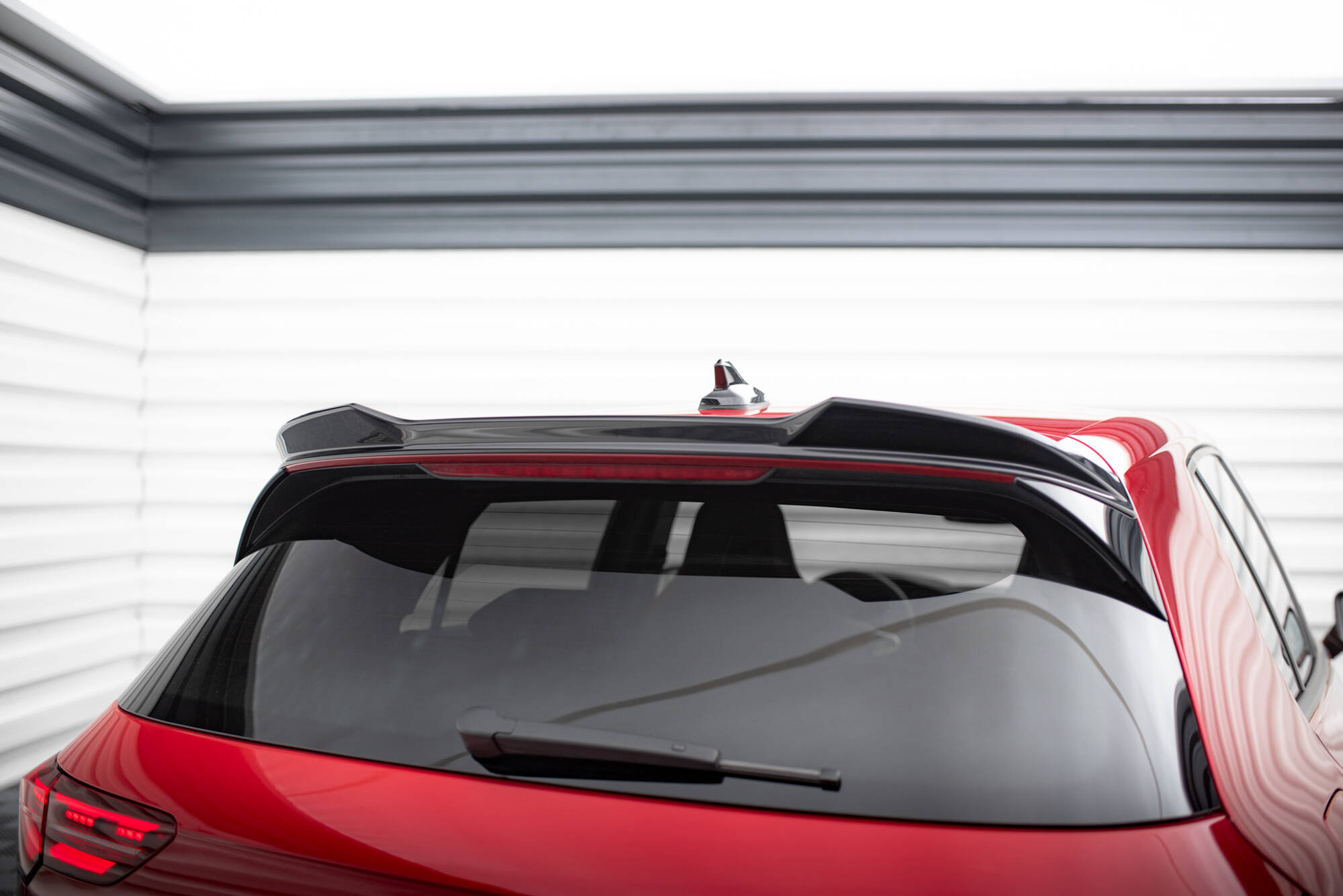 Maxton Design VW Golf 8 GT/R Spoiler - 3D Gloss (2019-2024) 5 eng pl Spoiler Cap 3D Volkswagen Golf GTI R Mk8 20109 5