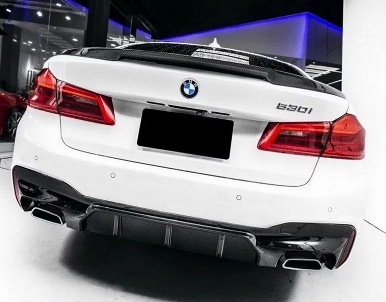 BMW G30 LCI Msport Bodykit Combo - Gloss Black 2 gloss m5 diffuser3