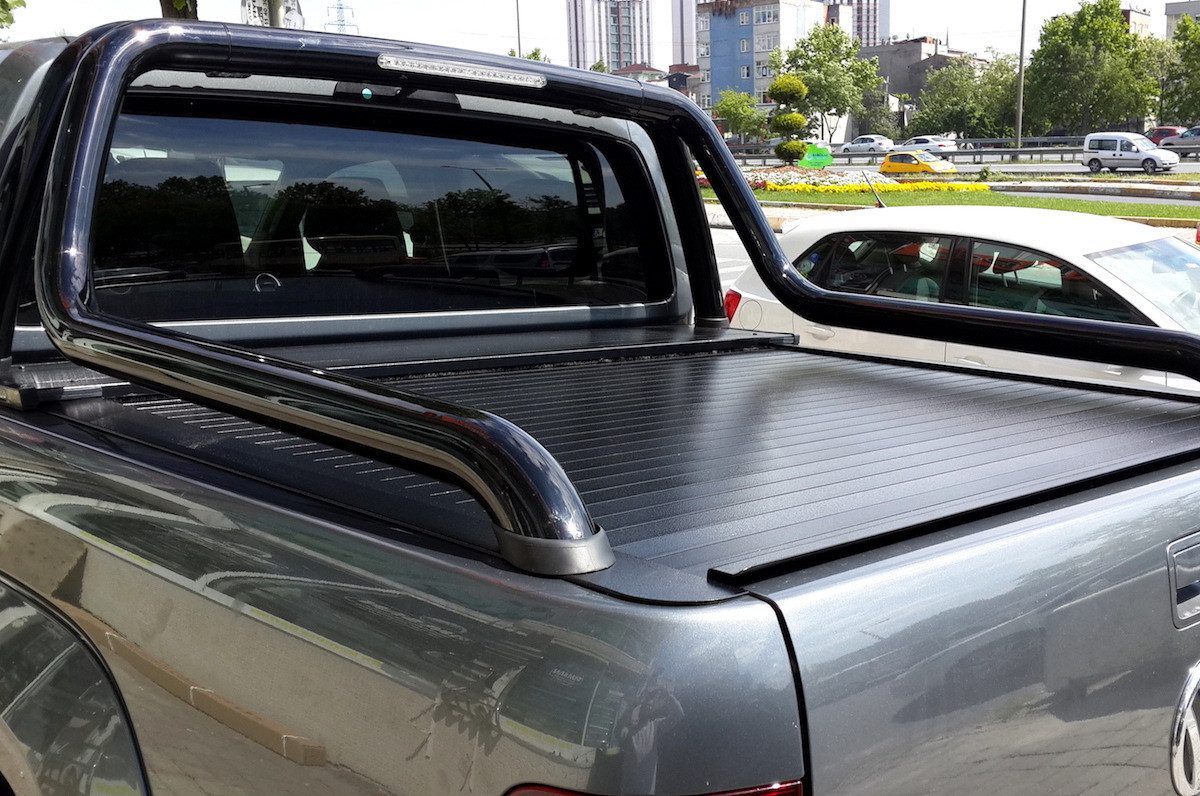 AR-Line VW Amarok Roller Shutter 2 AR-Line VW Amarok Roller Shutter - Image 2