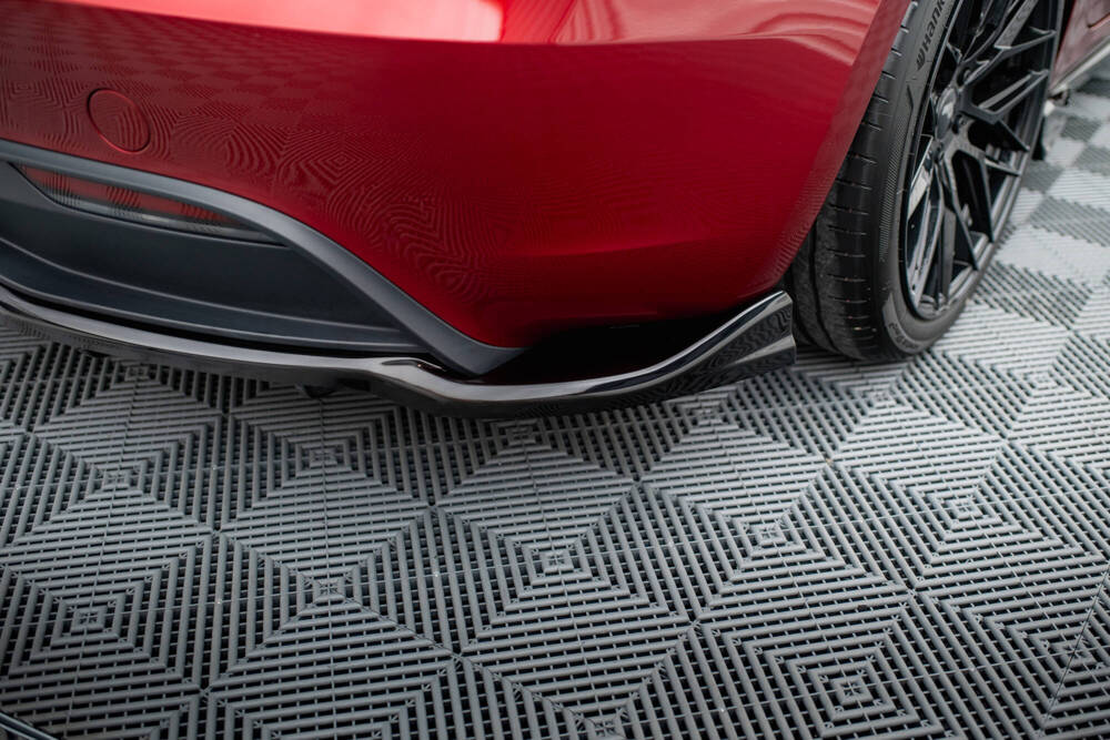 Maxton Design Tesla Model 3 Highland Rear Lip- V1 Gloss (2023+) 4 Maxton Design Tesla Model 3 Highland Rear Lip- V1 Gloss (2023+) - Image 4