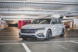 Maxton Design Skoda Octavia Mk4 VRS Front Lip v2 - Gloss (2019-2024)
