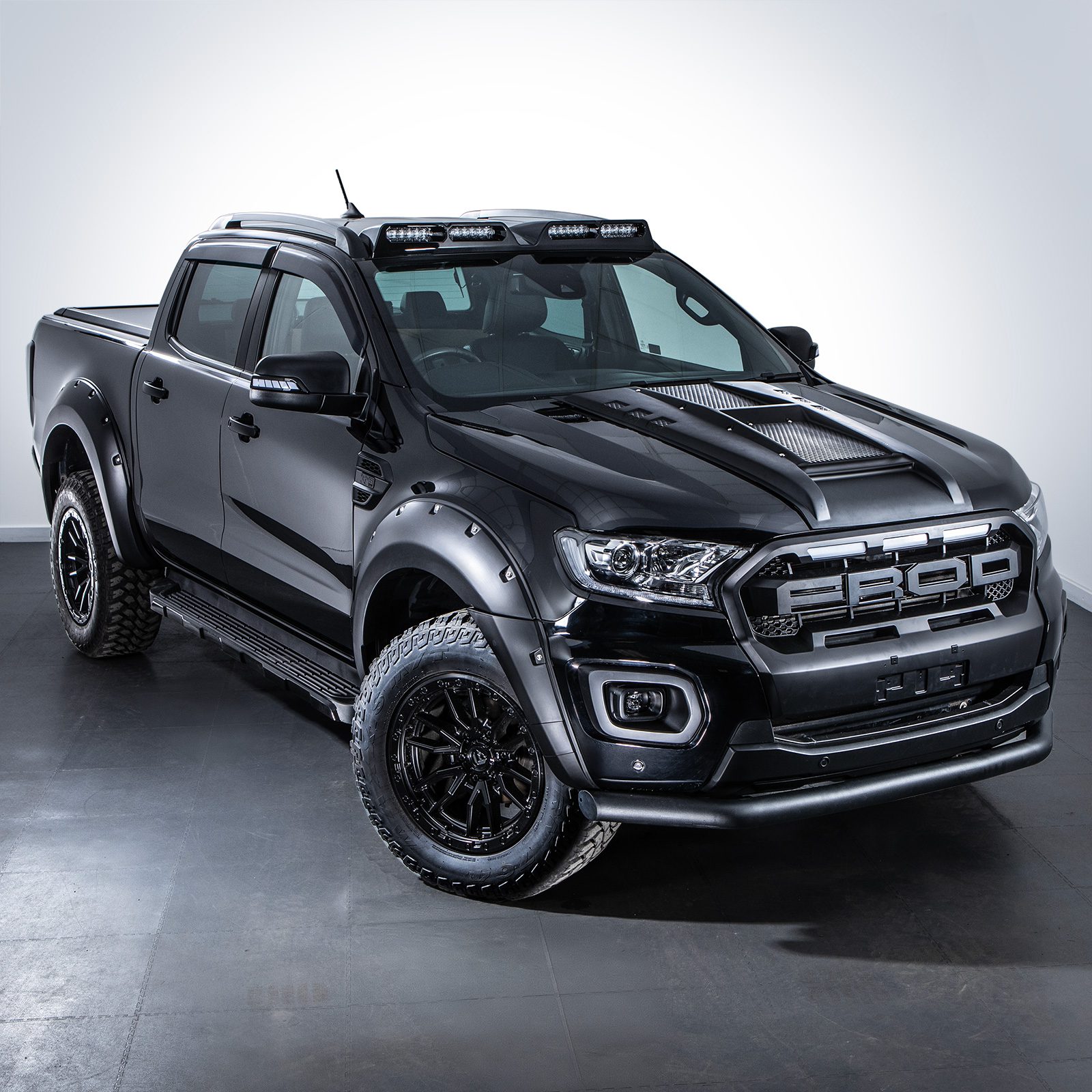 Ford Ranger Bonnet Vent with Bolts - T7 & T8 (2017-2023) 2 Ford Ranger Bonnet Vent with Bolts - T7 & T8 (2017-2023) - Image 2