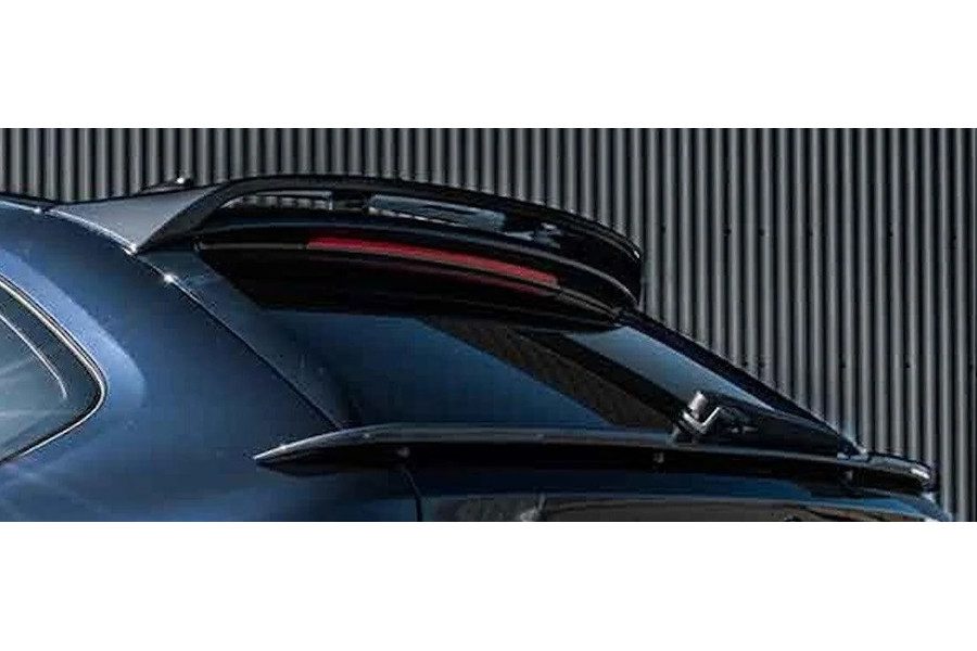 Auto-Styles BMW 5 Series G31 Roof Spoiler - Gloss Black 4 Auto-Styles BMW 5 Series G31 Roof Spoiler - Gloss Black - Image 4