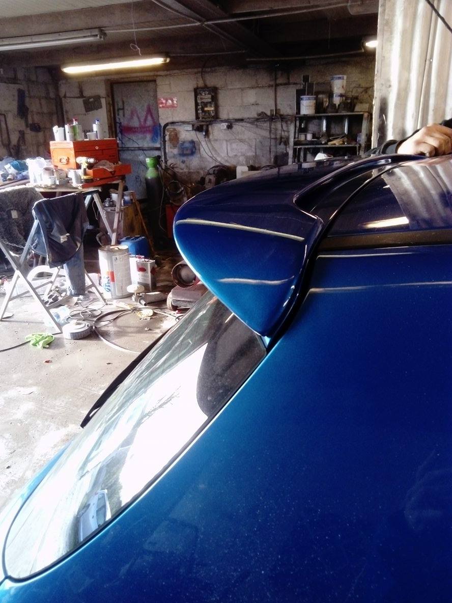 Peugeot 307 Roof Spoiler - MX Style 1 Peugeot 307 Roof Spoiler - MX Style