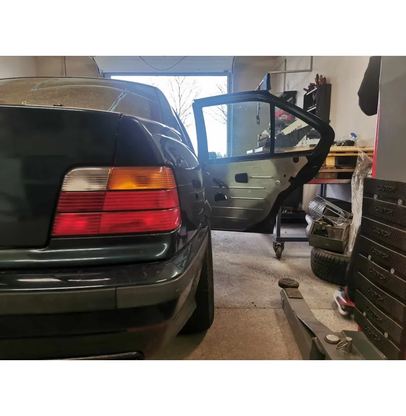 Swagier BMW 3 Series Sedan E36 Rear Door Panels Light 2 Swagier BMW 3 Series Sedan E36 Rear Door Panels Light - Image 2