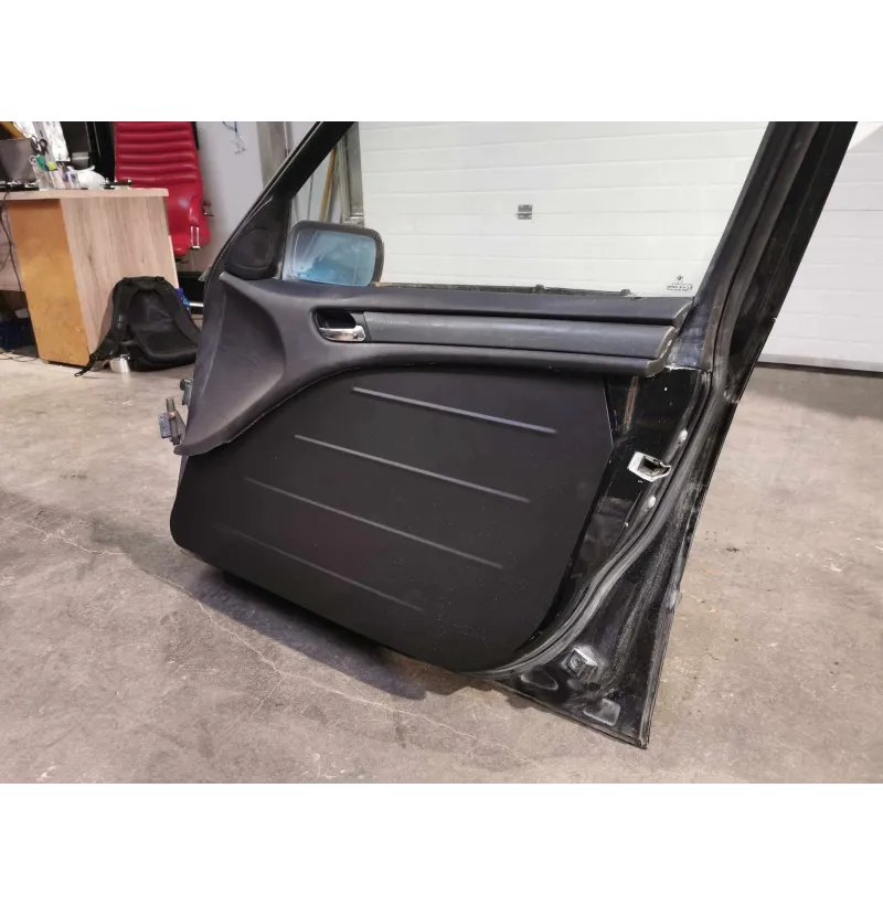 Swagier BMW 3 Series Sedan E46 Door Trim Panels 3 Swagier BMW 3 Series Sedan E46 Door Trim Panels - Image 3