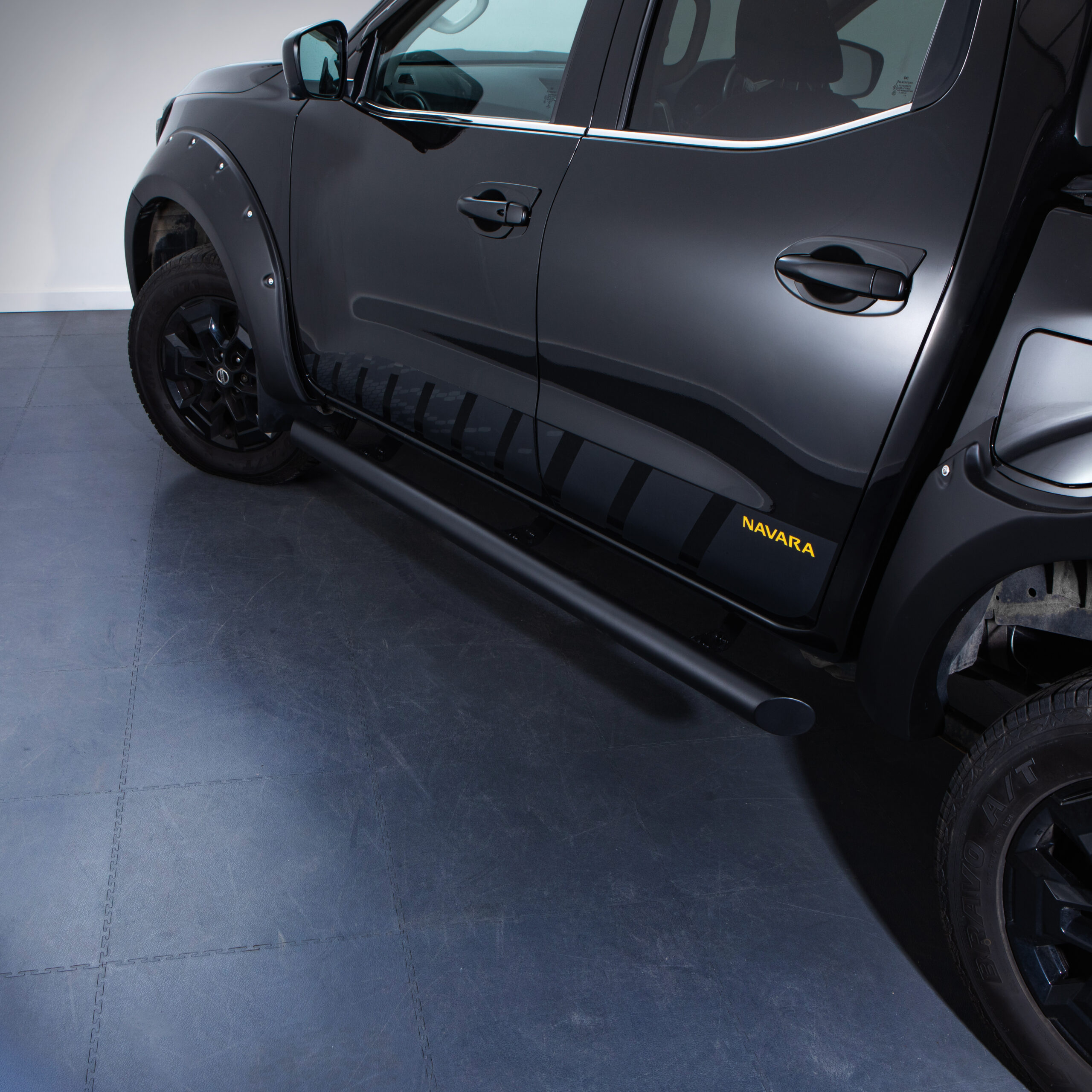 Nissan Navara Side Bars - Matte Black (NP300 2015-2021) 2 Nissan Navara Side Bars - Matte Black (NP300 2015-2021) - Image 2