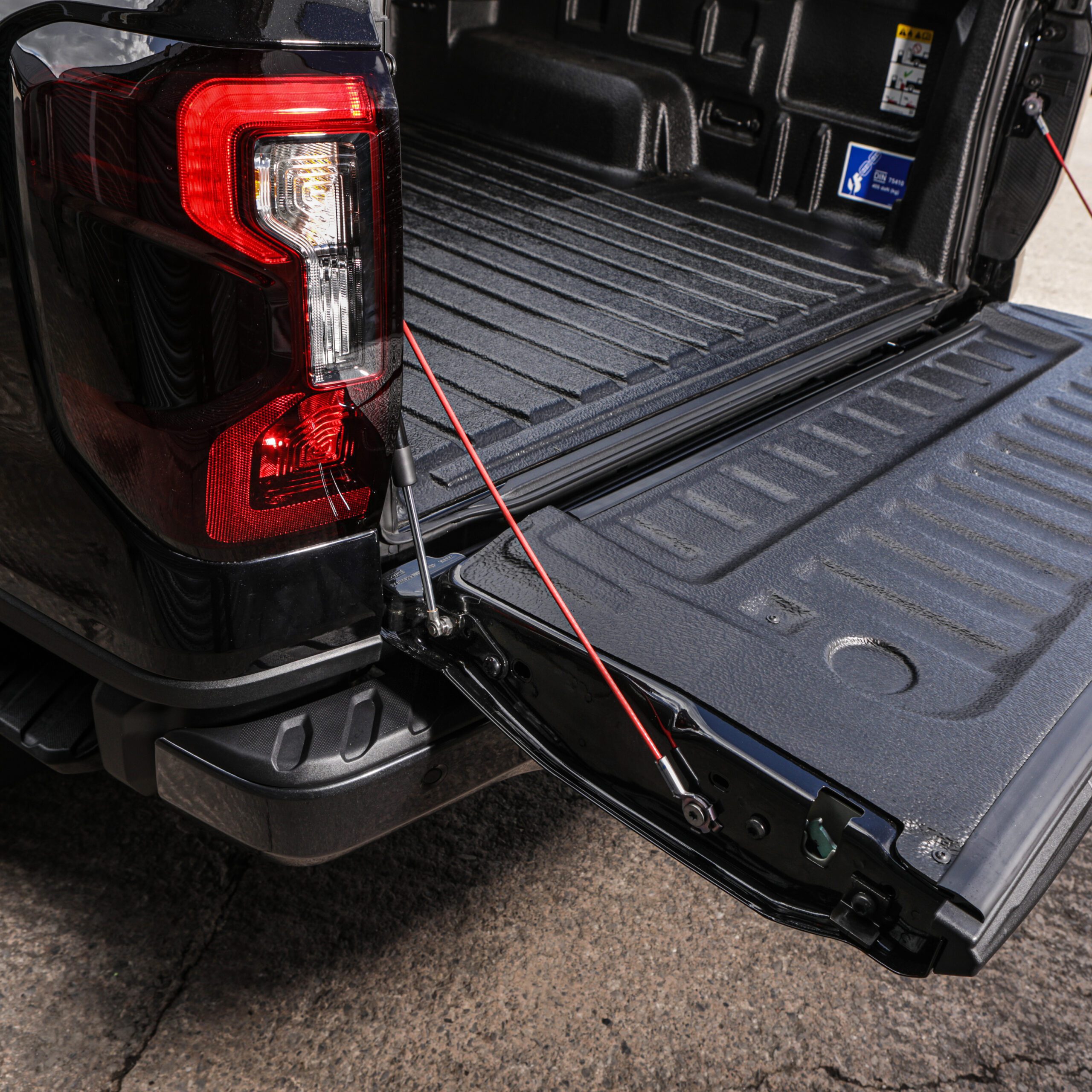 Ford Ranger Tail Gate Strut - T7/T8/T9 2012-2025 4 Ford Ranger Tail Gate Strut - T7/T8/T9 2012-2025 - Image 4