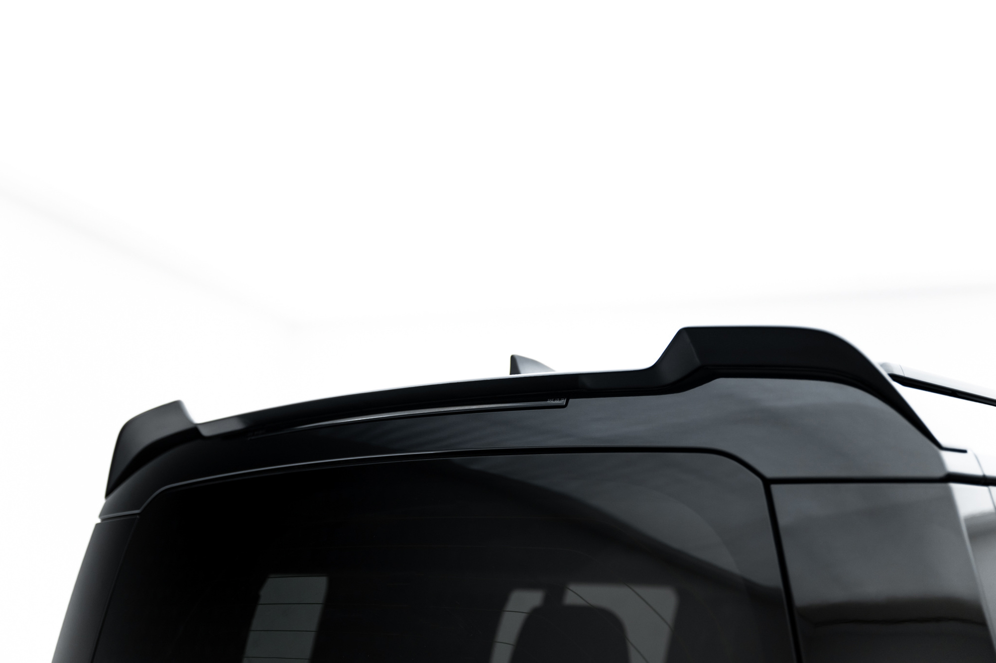 Maxton Design Land Rover Defender Spoiler – Gloss (Mk4 2020+) 4 Maxton Design Land Rover Defender Spoiler – Gloss (Mk4 2020+) - Image 4