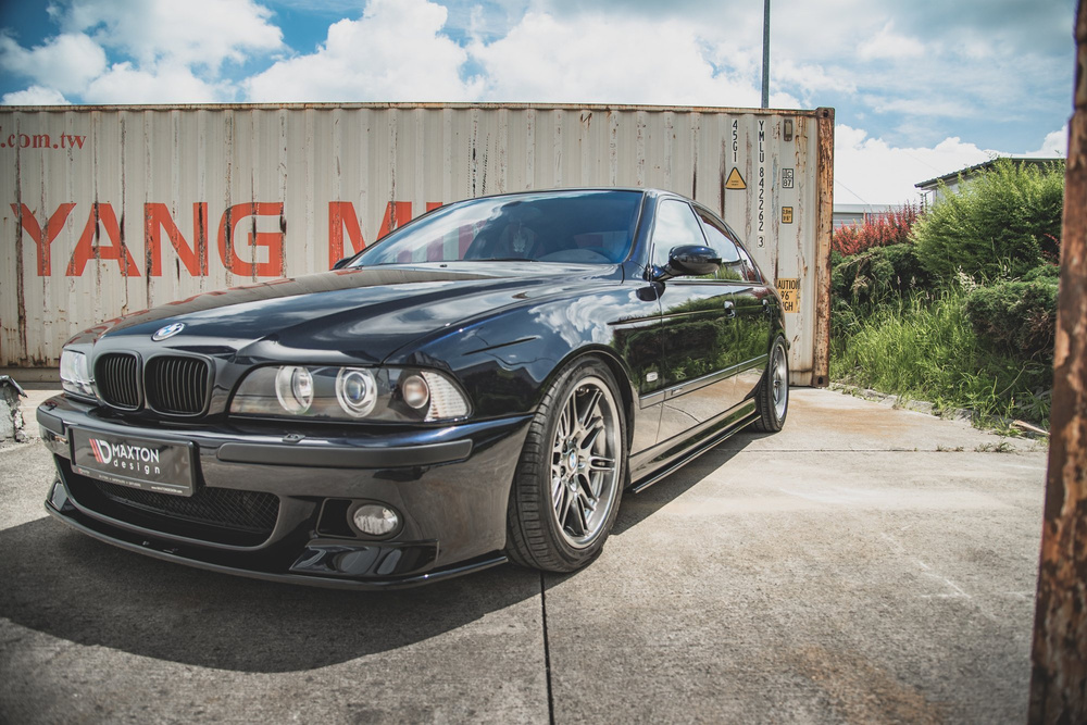 Maxton Design BMW E39 Msport Front Splitter - Gloss v2 (1998-2003) 2 Maxton Design BMW E39 Msport Side Skirt Extensions - Gloss (1998-2003)