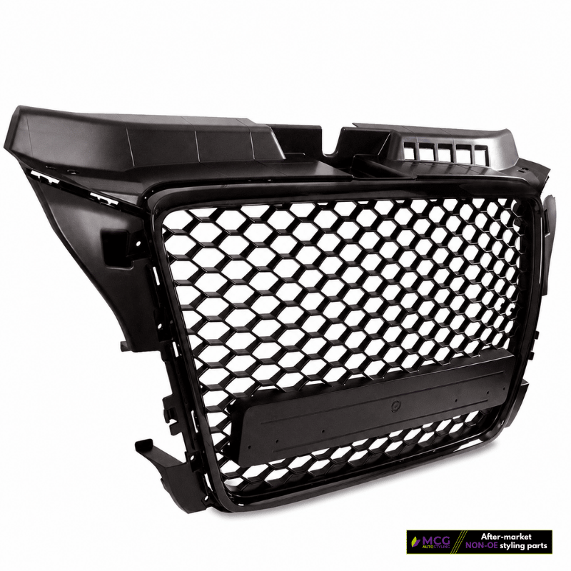 Audi A3 Grille – RS Style Gloss Black Honeycomb (8P 2007–2012) 2 Audi A3 Grille – RS Style Gloss Black Honeycomb (8P 2007–2012) - Image 2