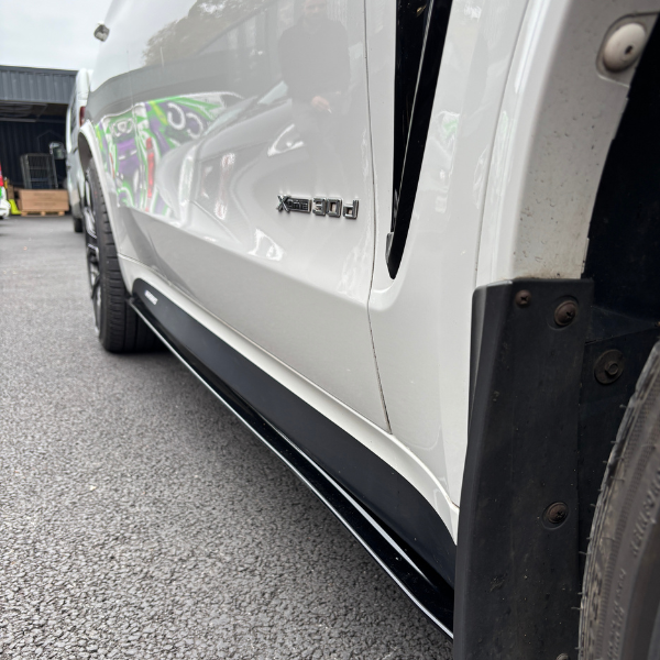 BMW X5 MSport Side Skirt Extensions - Gloss Blades (F15 2013-2018) 8 BMW X5 MSport Side Skirt Extensions - Gloss Blades (F15 2013-2018) - Image 8