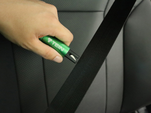 Tein Emergency Car Escape Tool