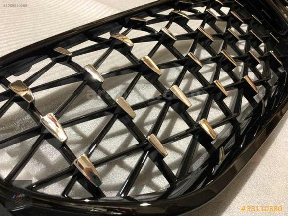 BMW 5 Series G30 Kidney Grilles - Diamond Style Gloss Black / Chrome (2017-2020) 2 BMW 5 Series G30 Kidney Grilles - Diamond Style Gloss Black / Chrome (2017-2020) - Image 2