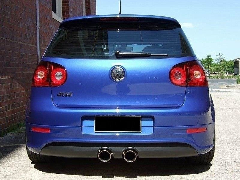 Maxton Design - Rear Valance Volkswagen Golf R32 Mk5 (with 2 exhaust holes, for R32 exhaust) (2003-2009) 3 Maxton Design - Rear Valance Volkswagen Golf R32 Mk5 (with 2 exhaust holes, for R32 exhaust) (2003-2009) - Image 3