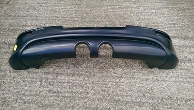 Maxton Design - Rear Valance Volkswagen Golf R32 Mk5 (with 2 exhaust holes, for R32 exhaust) (2003-2009) 2 Maxton Design - Rear Valance Volkswagen Golf R32 Mk5 (with 2 exhaust holes, for R32 exhaust) (2003-2009) - Image 2