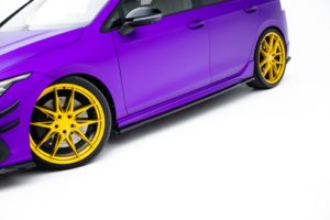 Maxton Design - Side Skirts Diffusers Volkswagen Golf R Hatchback Mk8 Facelift v1 (2019-2024) 13 eng ps Side Skirts Diffusers V 1 Volkswagen Golf R Hatchback Mk8 Facelift 22977 4
